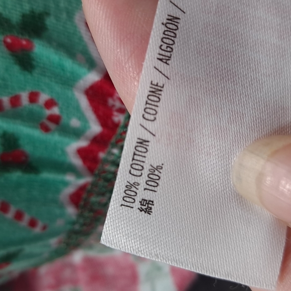 Like New! Disney Mickey Christmas Holiday Sleep Pant Sz 2X - Picture 4 of 4